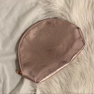 🛍3/30 NWOT Givenchy Cosmetic Case